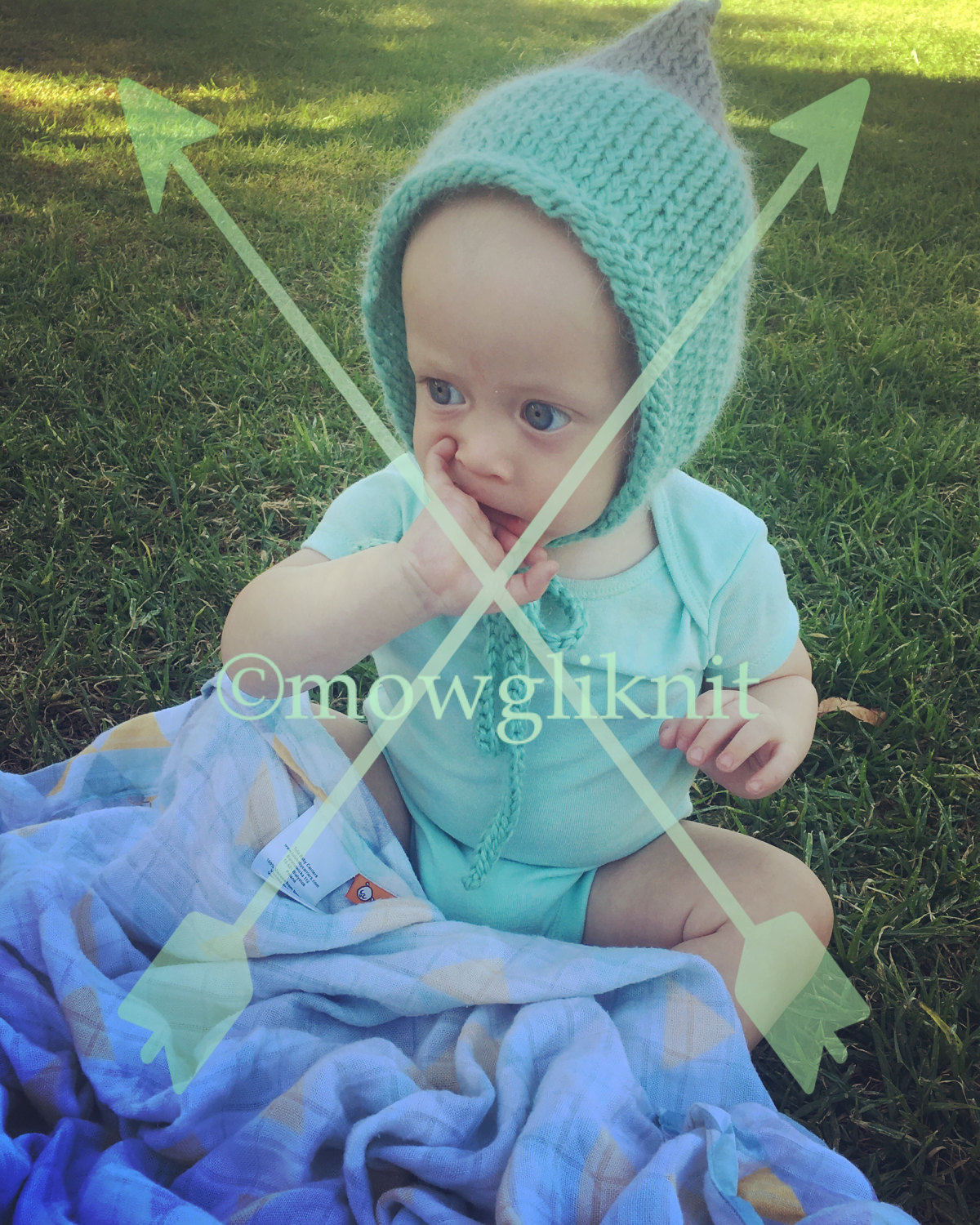 BABY Bonnet, Baby Girl, Baby Boy, Knitted Pixie Baby Bonnet, gender neutral, baby shower gift, hipster baby