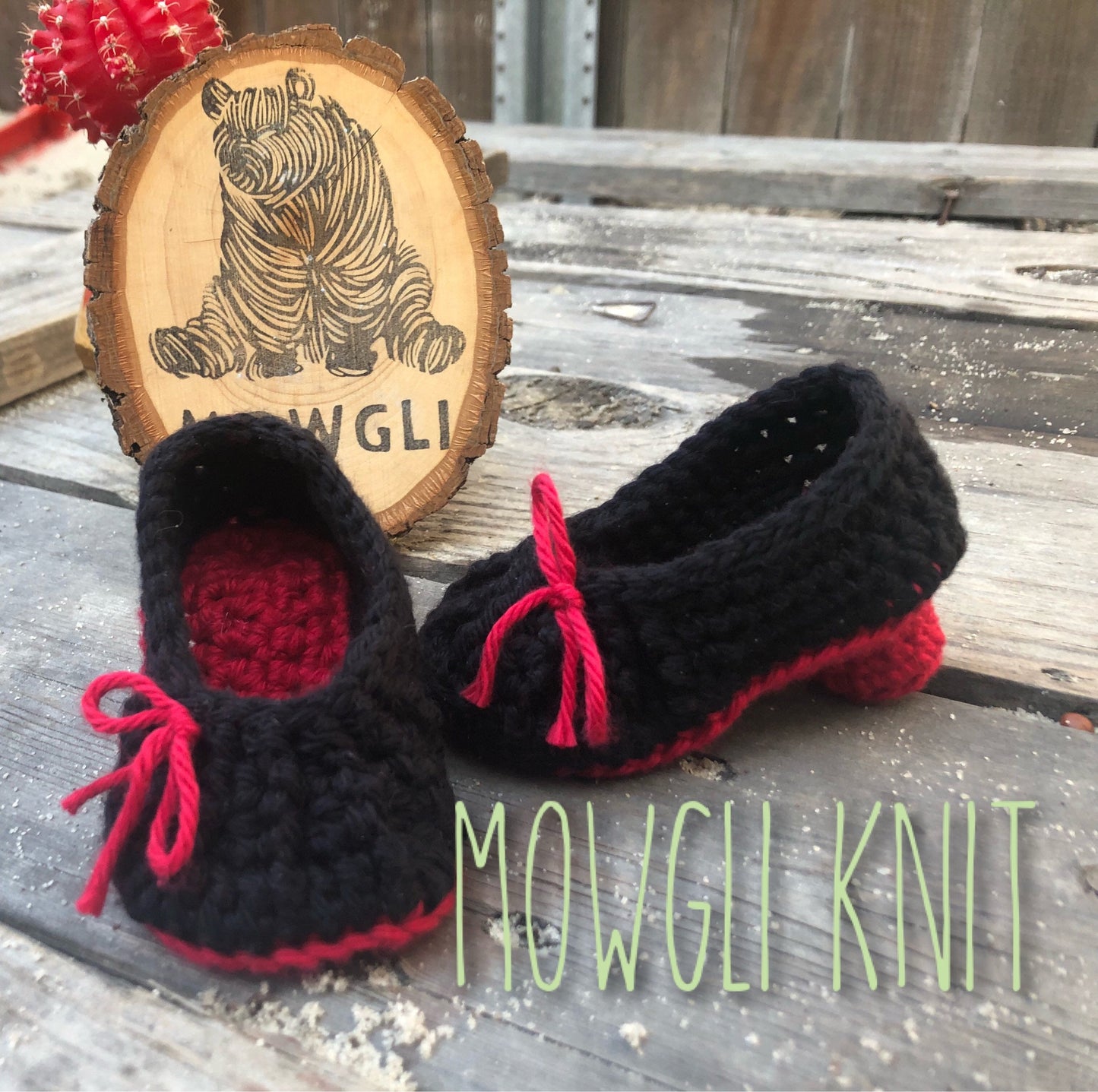 Baby High Heel Shoes and Crochet hat, baby louboutin high heels set, baby shower gift, baby girl, matching set, sun hat, bow